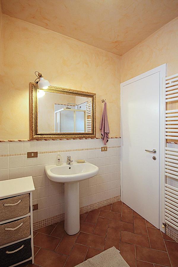 La Villa Degli Ulivi Soiano Del Lago Esterno foto