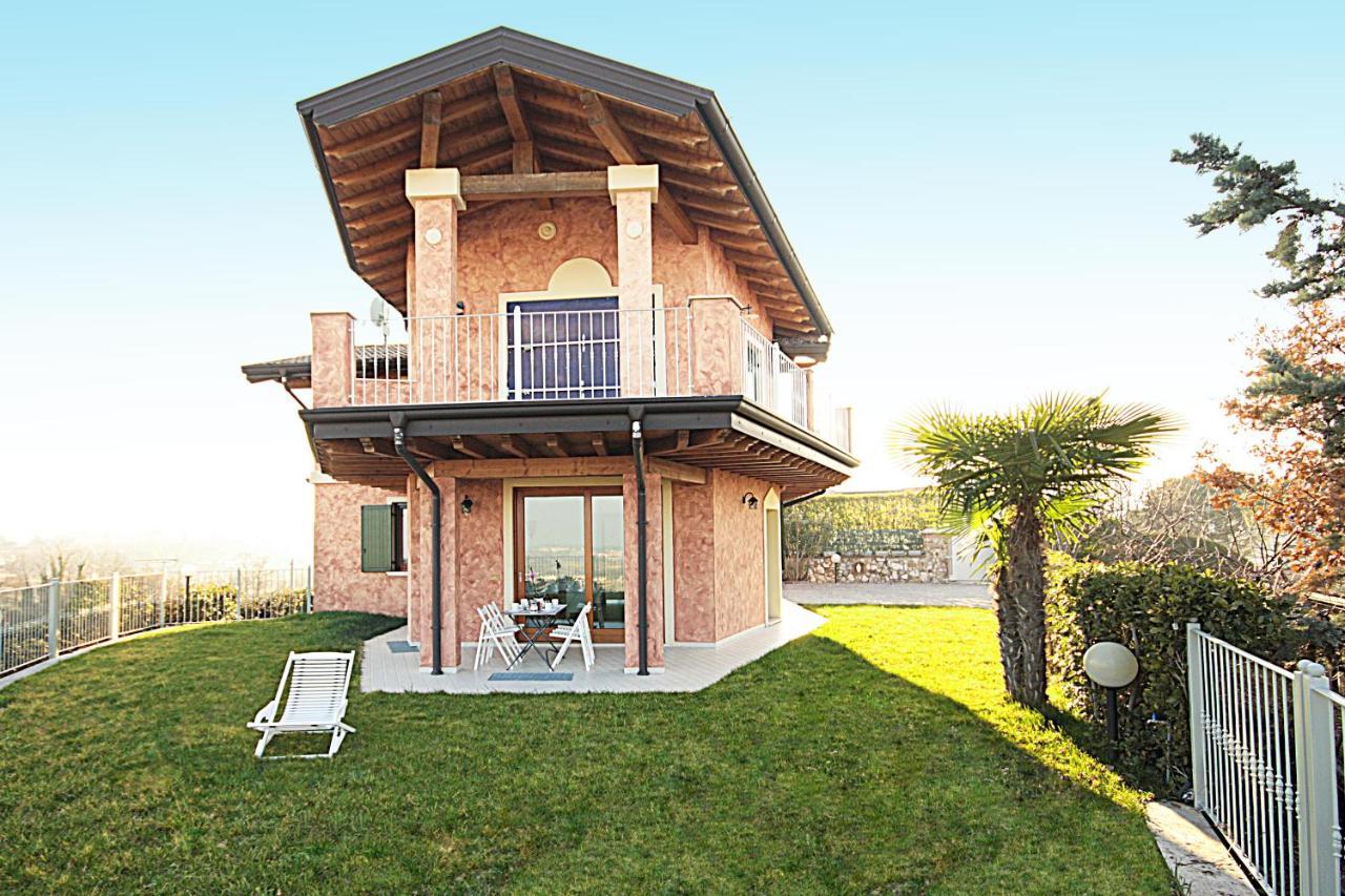 La Villa Degli Ulivi Soiano Del Lago Esterno foto